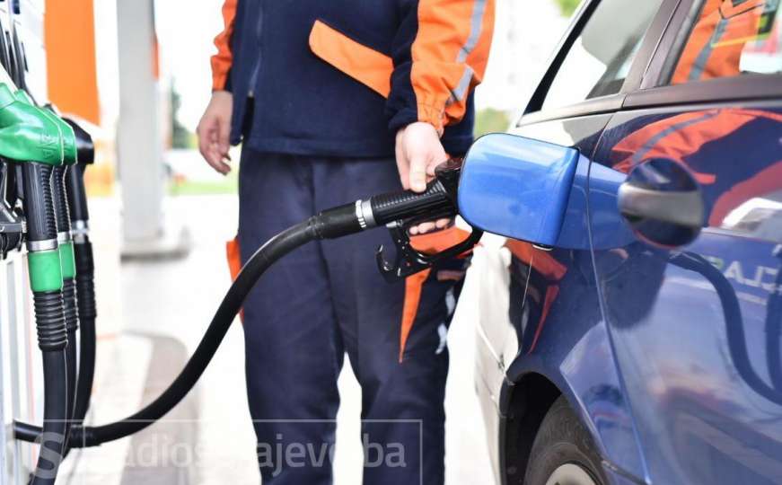 Znate li koliko građanin s prosječnom platom u Njemačkoj mora raditi za litar benzina?